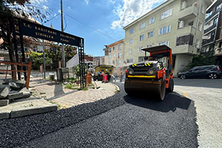 KÂĞITHANE BELEDİYESİ’NDEN YOL BAKIM VE ASFALTLAMA ÇALIŞMALARI